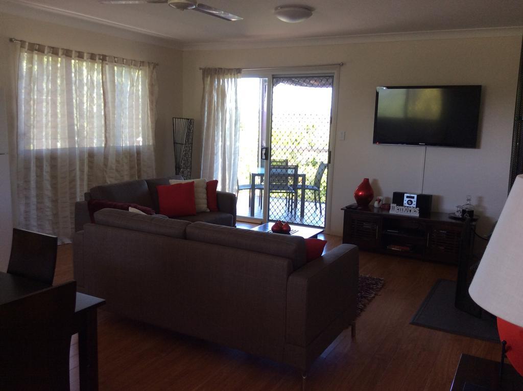 Tinaroo Sunset Retreat Bed and Breakfast Barrine Exteriör bild